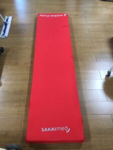 【コラム】当院のリハウォーカーマット活用法。理学療法士が教える歩行訓練のポイント